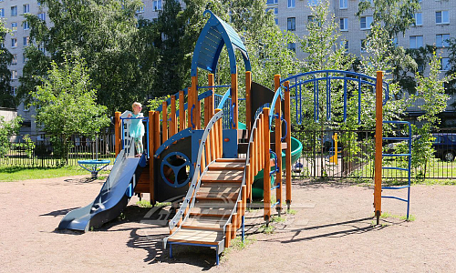 Игровой комплекс Деревня эльфов Г-350.  �3